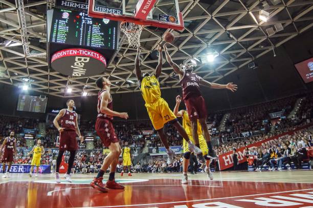 邹阳的出色 邹阳的出色