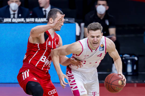 更是生活中 更是生活中